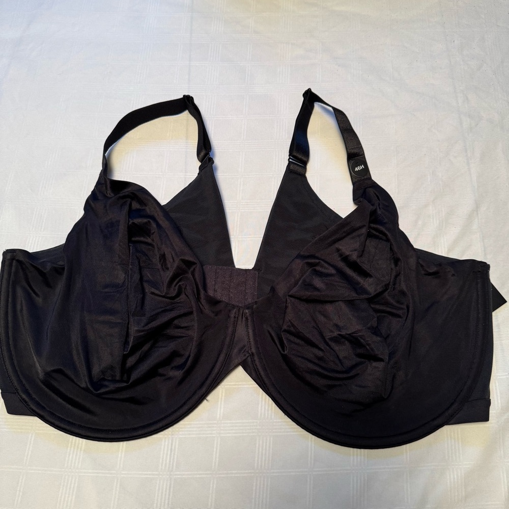 vi  Voglio NWT Bra Black Size 46H